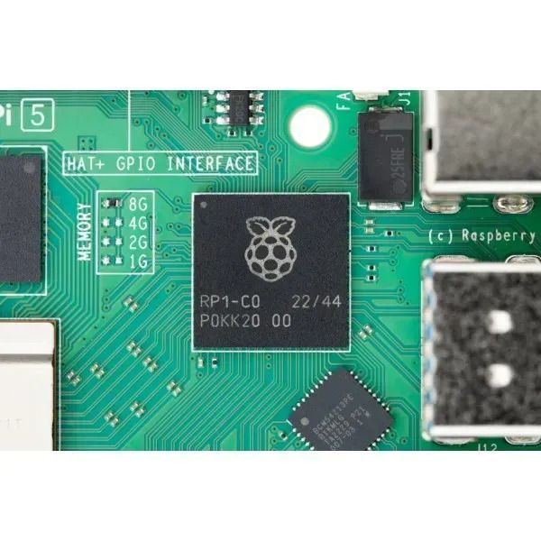 Одноплатний мікрокомп'ютер Raspberry Pi 5 4GB 215_T фото